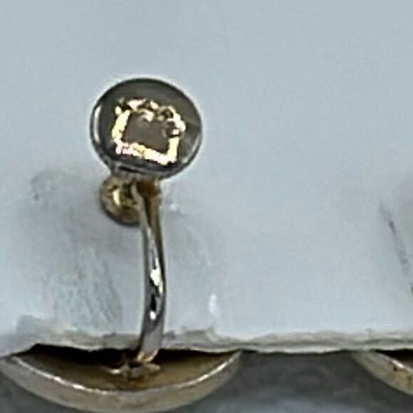 Vintage Karu ornate button style screw back earrings - Picture 4 of 9